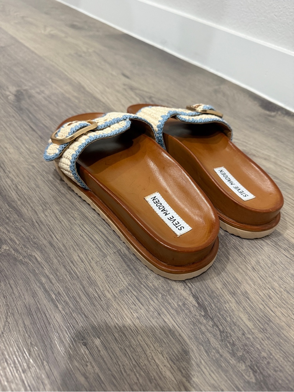 Steve Madden Memphis Slide Sandals - Picture 5 of 8